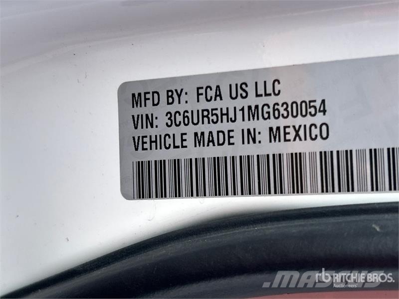 RAM 2500 4x4 Crew Cab Pickup (Inoperable) Kita