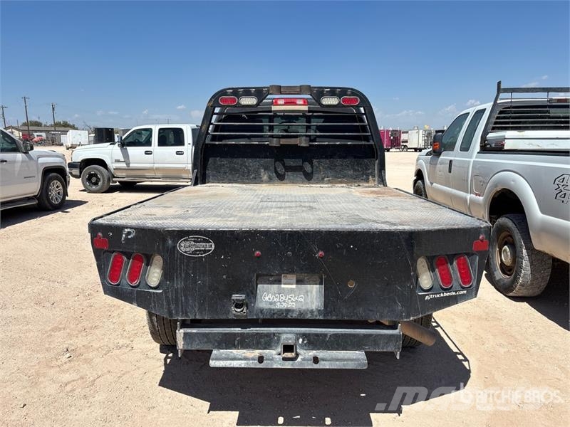 RAM 2500 4x4 Crew Cab Flatbed Truck Planbiler