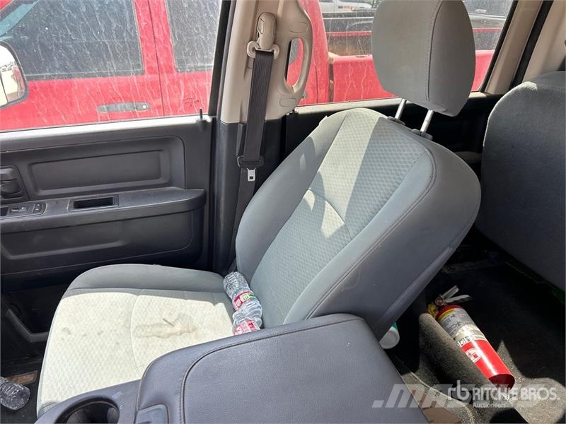 RAM 2500 4x4 Crew Cab Pickup Прочие фургоны