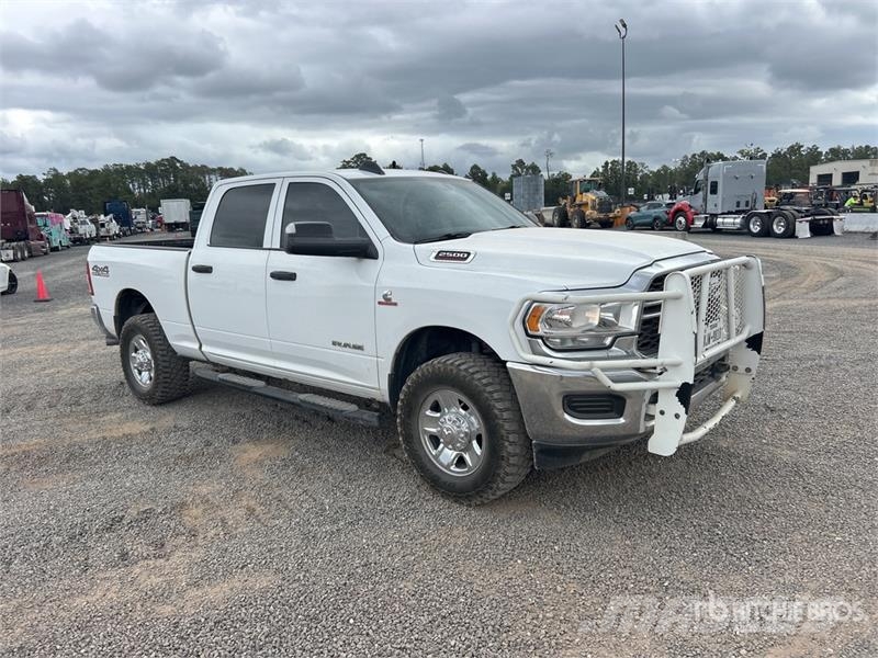 RAM 2500 4x4 Crew Cab Pickup 其他
