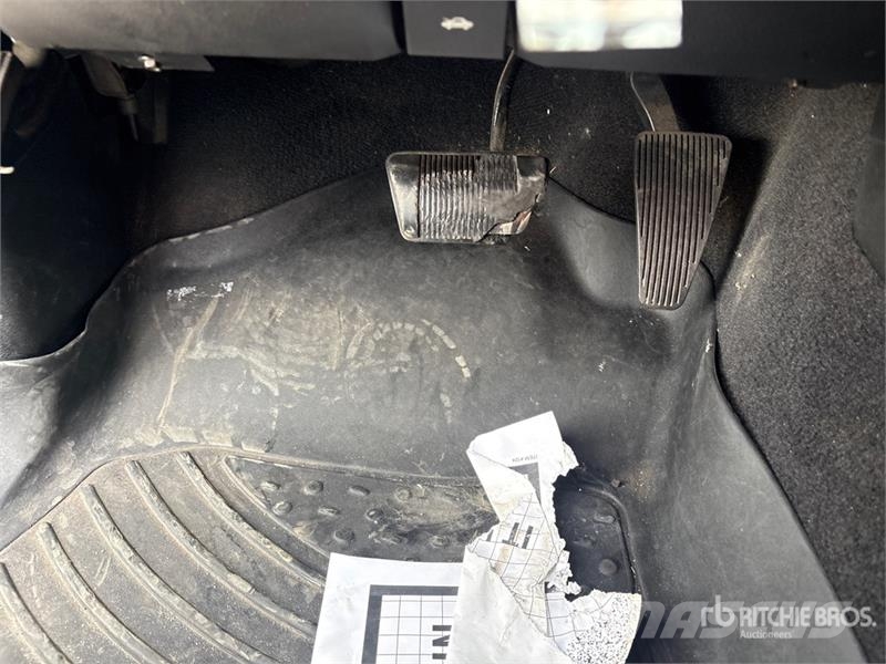 RAM 2500 4x4 Crew Cab Pickup Ostalo