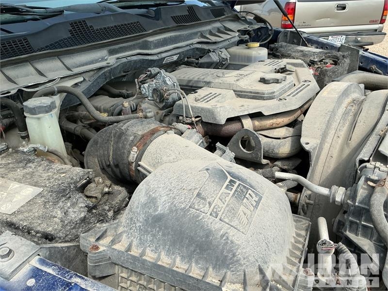 RAM 2500 4x4 Crew Cab Pickup (Inoperable) Ostalo