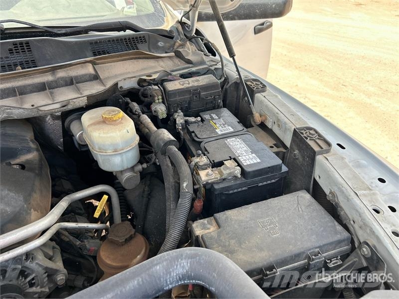 RAM 2500 4x4 Crew Cab Pickup Прочие фургоны