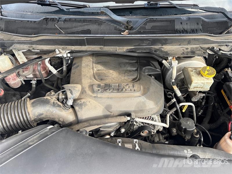 RAM 2500 4x4 Crew Cab Pickup Ostalo