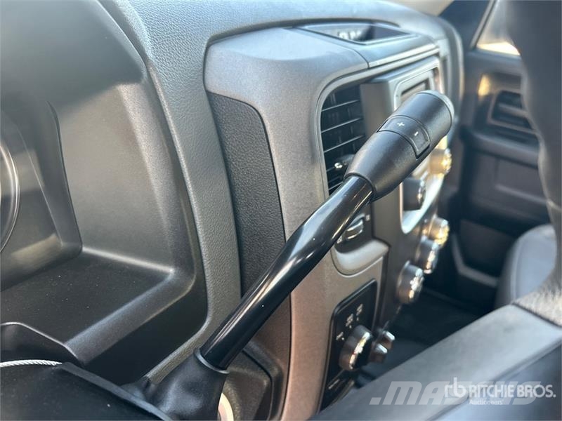RAM 2500 4x4 Crew Cab Versatile Hauler Truck Tegljači