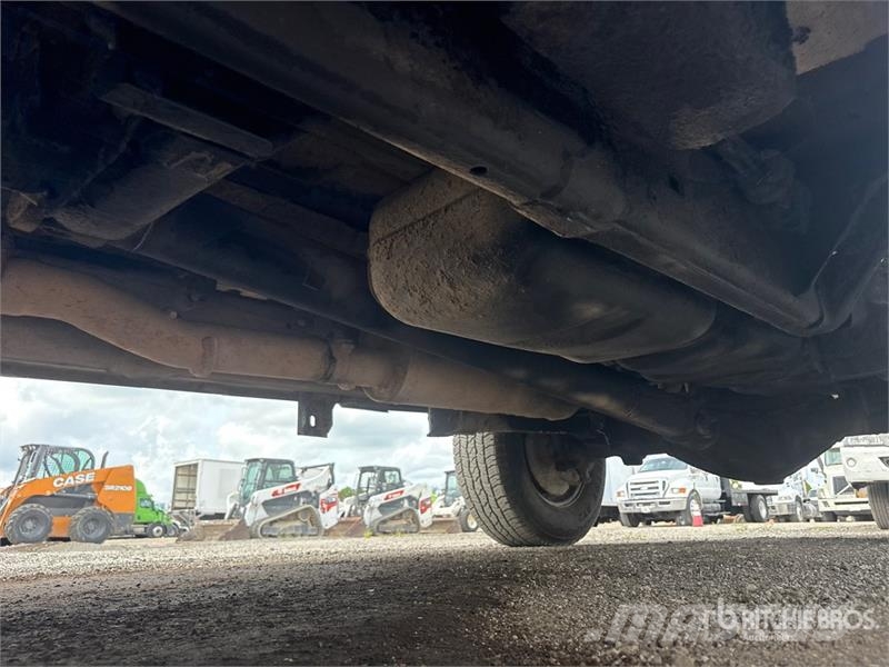 RAM 2500 4x4 Crew Cab Pickup 其他