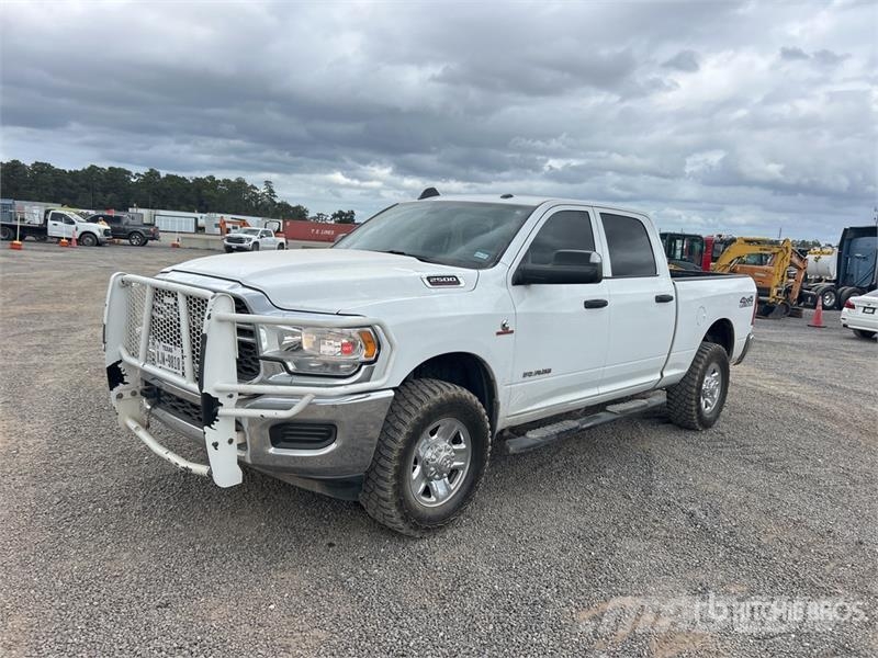 RAM 2500 4x4 Crew Cab Pickup 其他