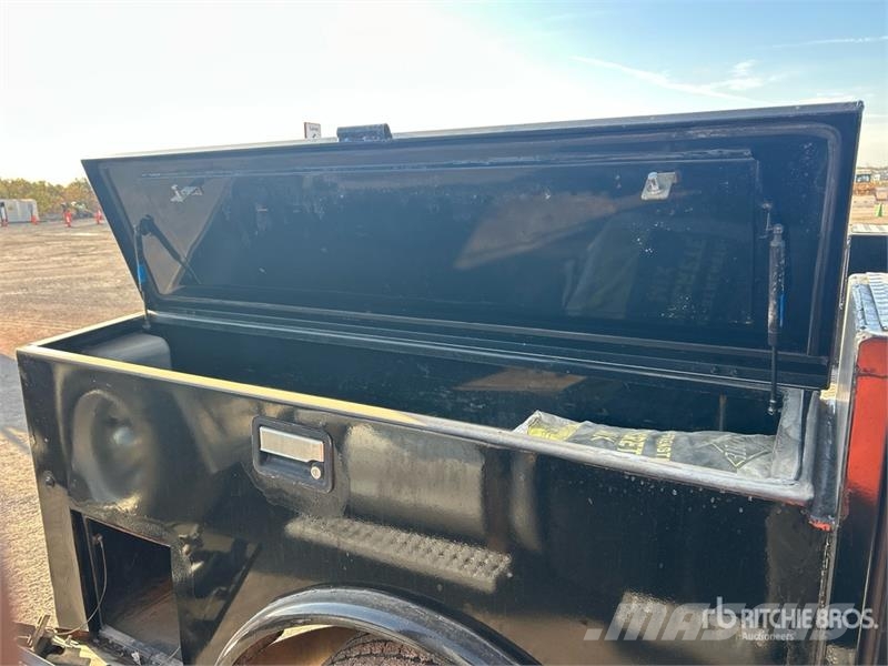 RAM 2500 4x4 Crew Cab Versatile Hauler Truck Tegljači