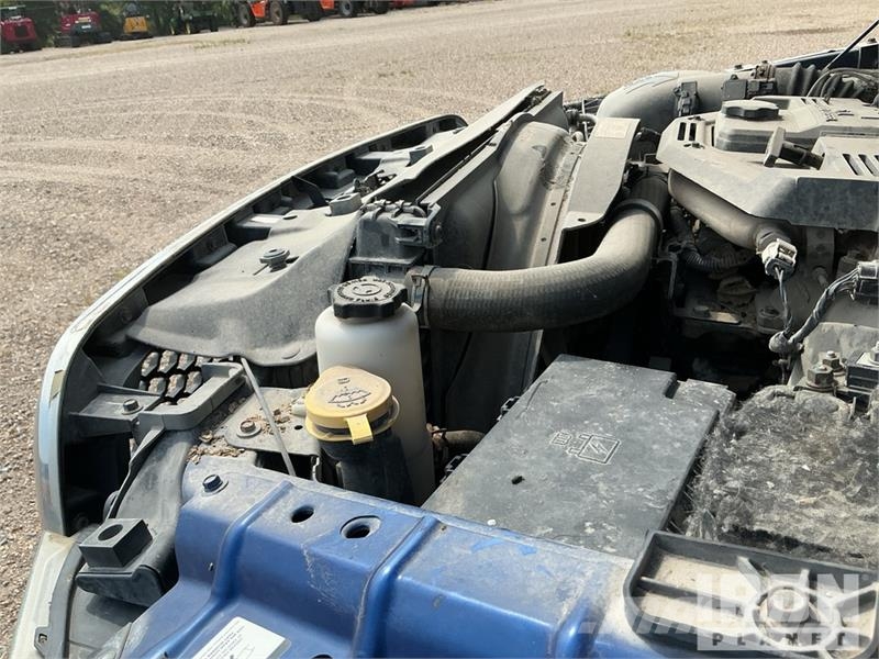 RAM 2500 4x4 Crew Cab Pickup (Inoperable) Ostalo