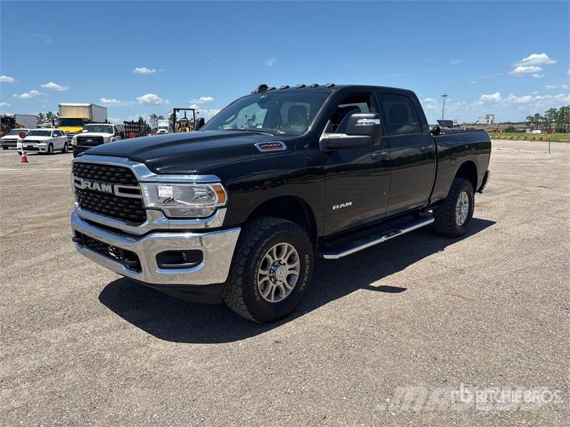 RAM 2500 Big Horn 4x4 Crew Cab Pickup Citi