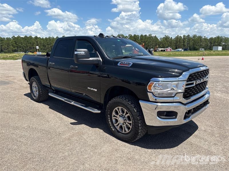 RAM 2500 Big Horn 4x4 Crew Cab Pickup Citi