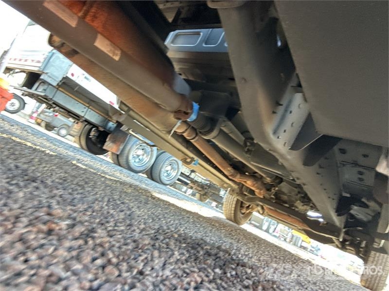 RAM 3500 4x2 Crew Cab Flatbed Truck Flatbed/Dropside trucks