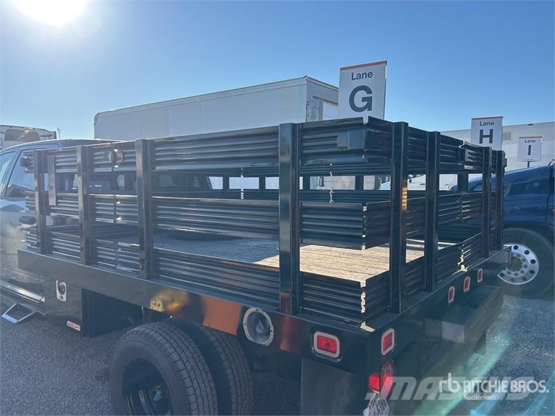 RAM 3500 4x2 Crew Cab Flatbed Truck Flatbed/Dropside trucks