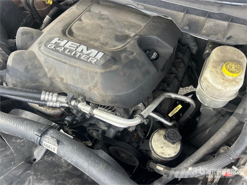 RAM 3500 4x4 Crew Cab Pickup Прочие фургоны