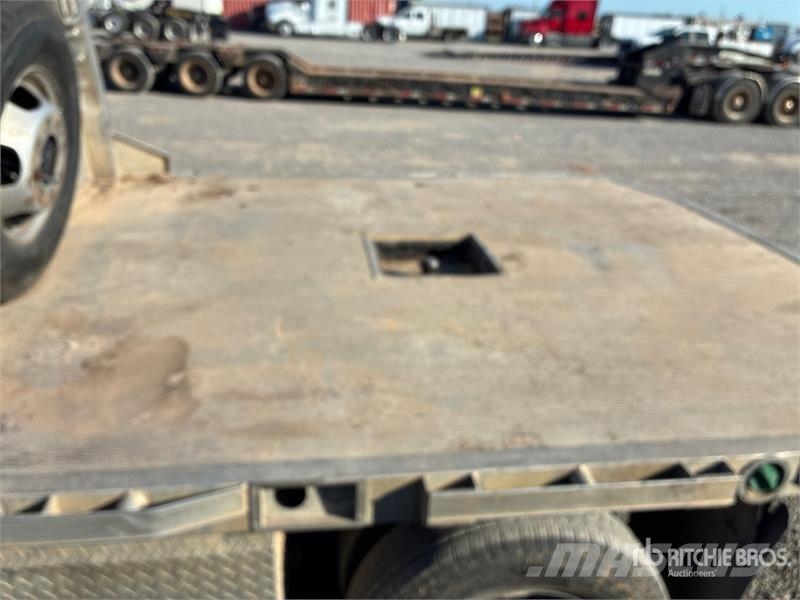 RAM 3500 4x4 Crew Cab Flatbed Truck Kamioni sa otvorenim sandukom