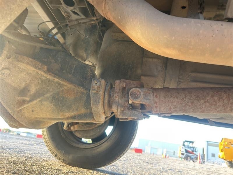 RAM 3500 4x4 Crew Cab Pickup Muu