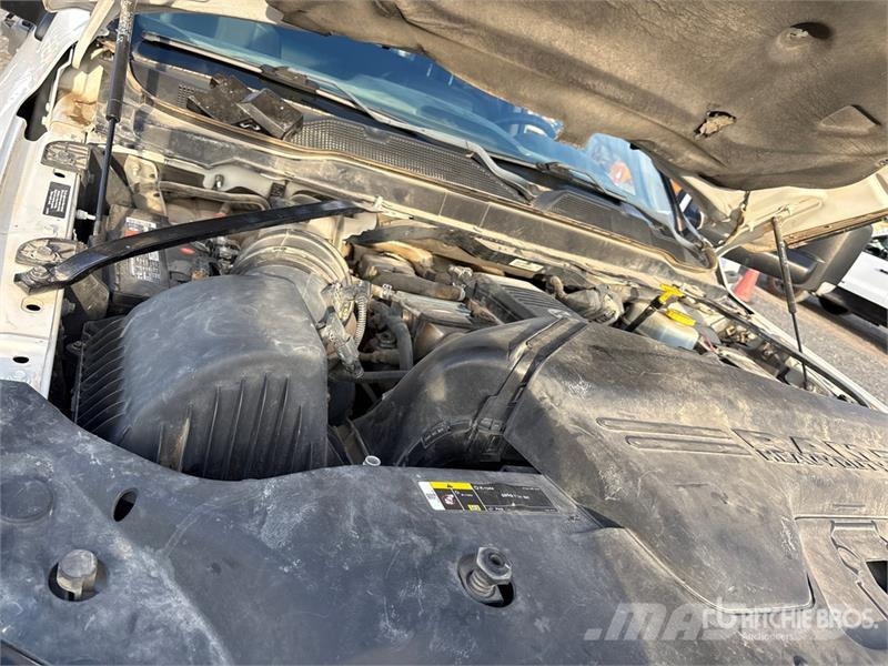 RAM 3500HD Pritschenwagen/Pritschenwagen mit Seitenklappe