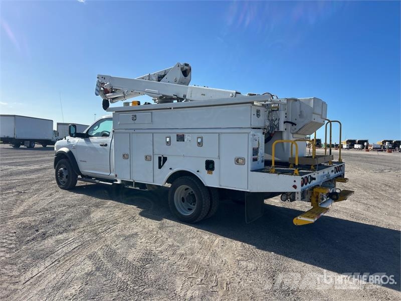 RAM 40 ft on Ram 5500 4x4 Bucket Truck Truck mounted platforms