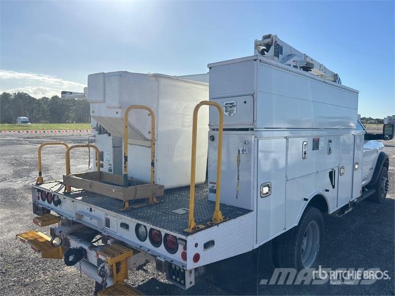 RAM 40 ft on Ram 5500 4x4 Bucket Truck Truck mounted platforms