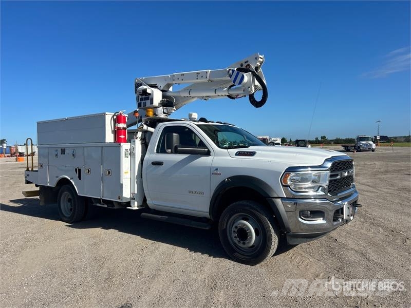 RAM 40 ft on Ram 5500 4x4 Bucket Truck Truck mounted platforms