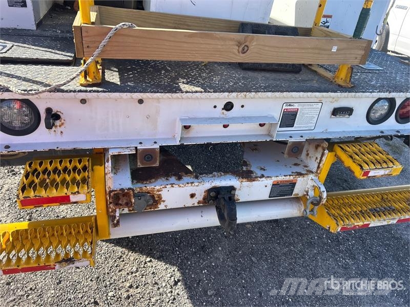 RAM 40 ft on Ram 5500 4x4 Bucket Truck Truck mounted platforms
