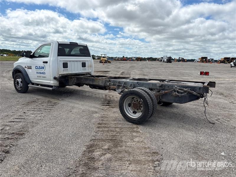 RAM 4500 4x2 Cab and Chassis Cabins and interior