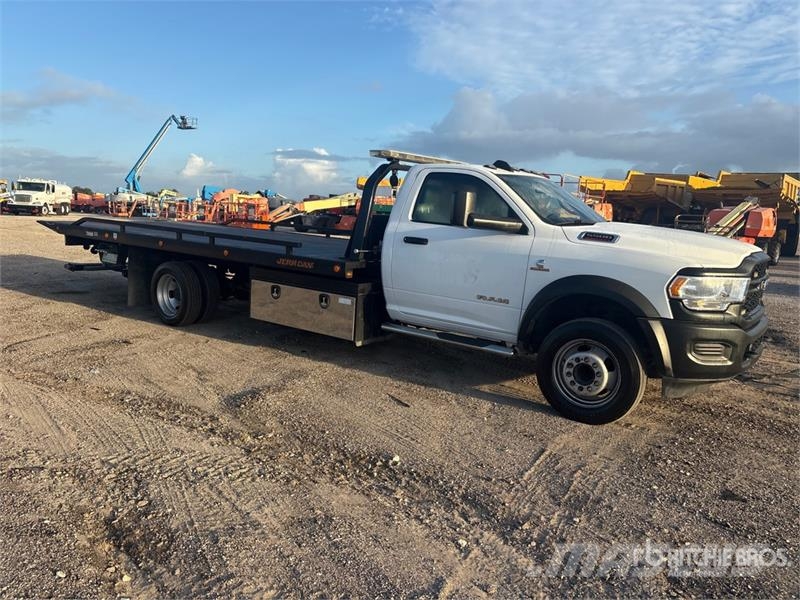 RAM 5500 Sleepwagens