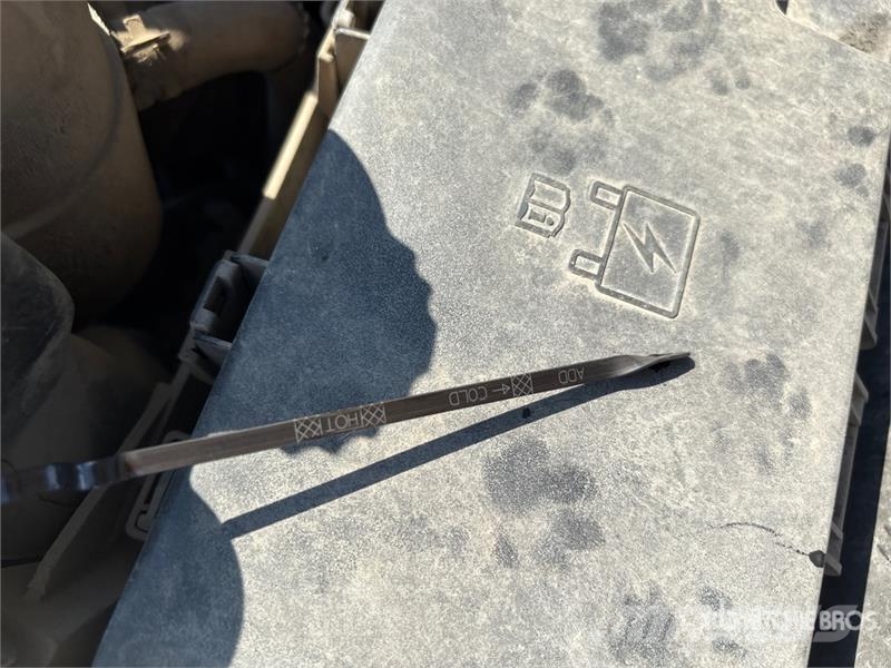 RAM 5500 Pritschenwagen/Pritschenwagen mit Seitenklappe