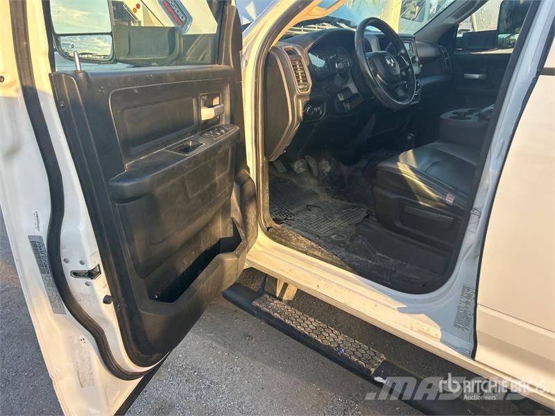 RAM 5500 Platte bakwagens