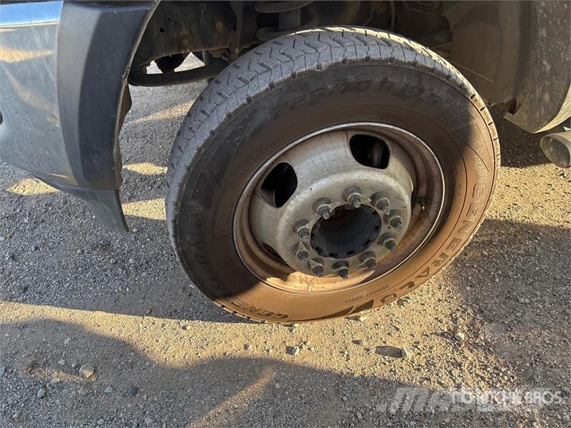 RAM 5500 Camiones plataforma