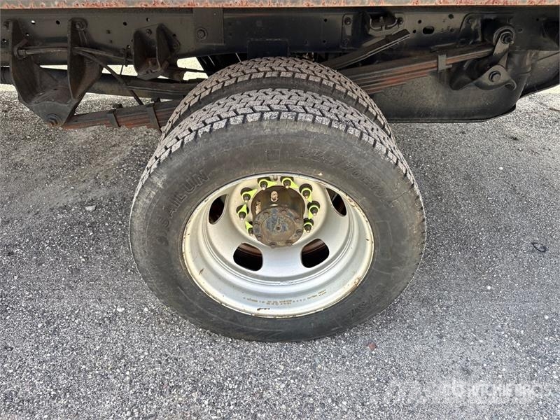 RAM 5500 Camiones plataforma