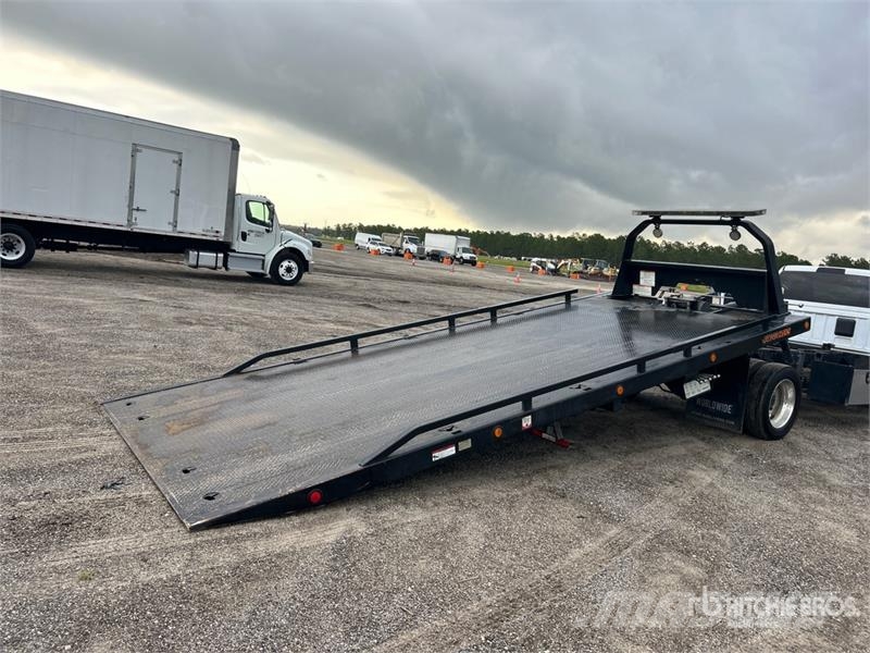 RAM 5500 Sleepwagens