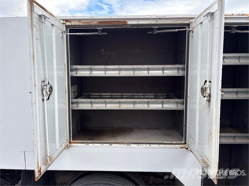 RAM 5500 Pickup/planbiler