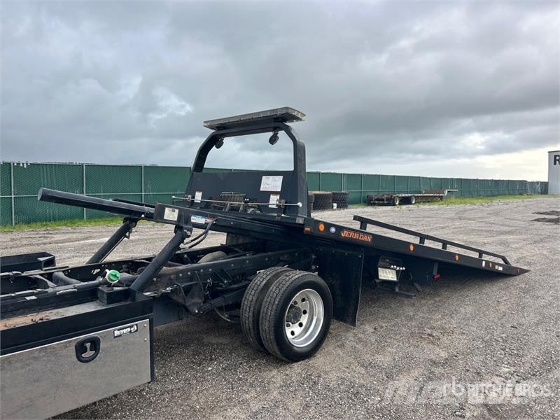 RAM 5500 Sleepwagens