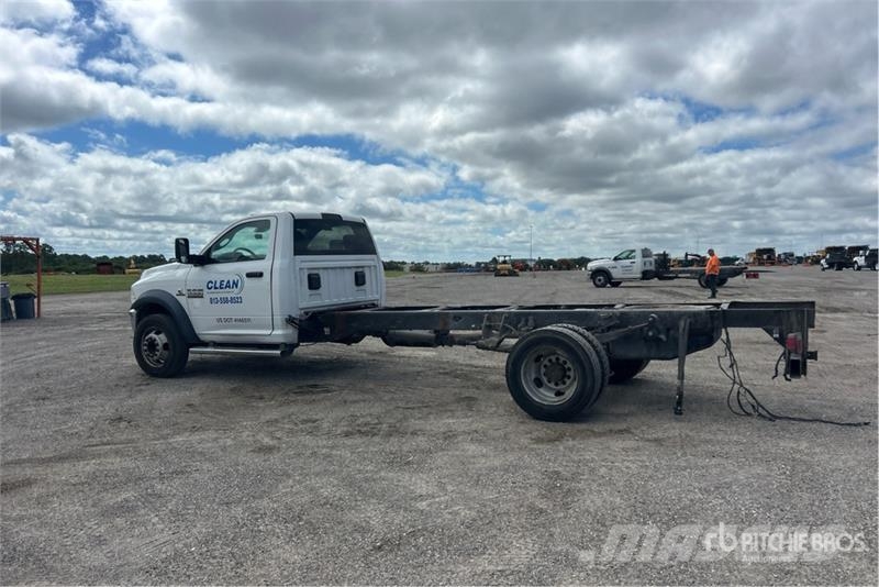 RAM 5500 Cabins and interior