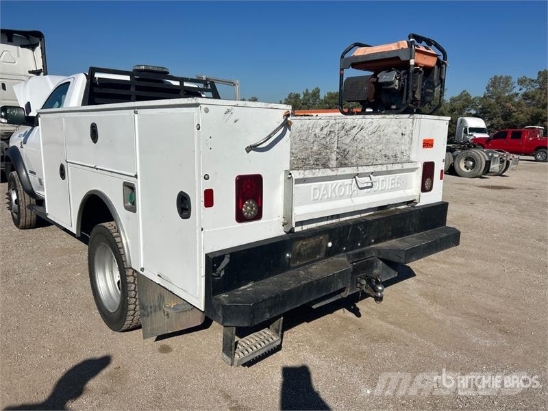 RAM 5500 Pick-upy / Pojazdy z otwieranymi burtami