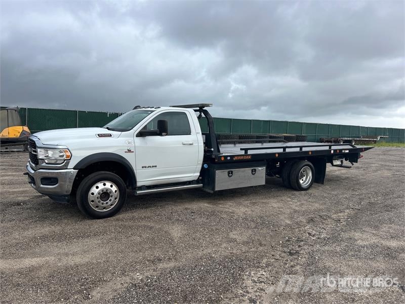 RAM 5500 Sleepwagens
