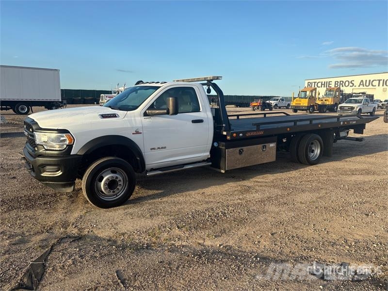 RAM 5500 Sleepwagens