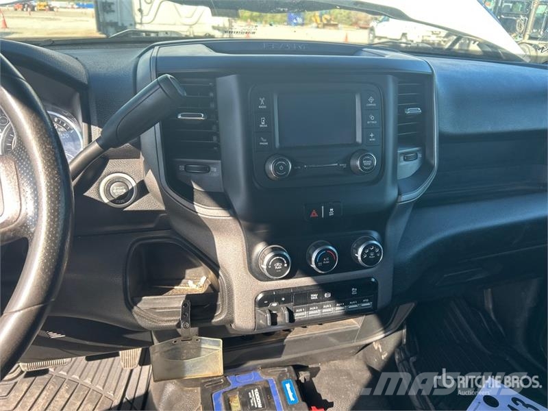 RAM 5500 Pick-upy / Pojazdy z otwieranymi burtami