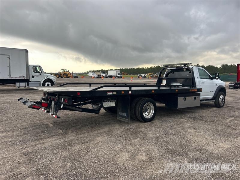 RAM 5500 Sleepwagens