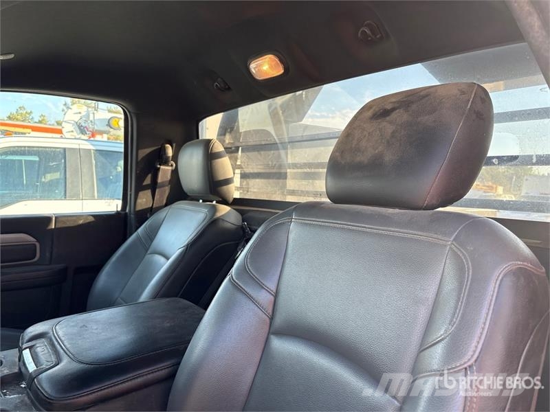 RAM 5500 Camiones plataforma