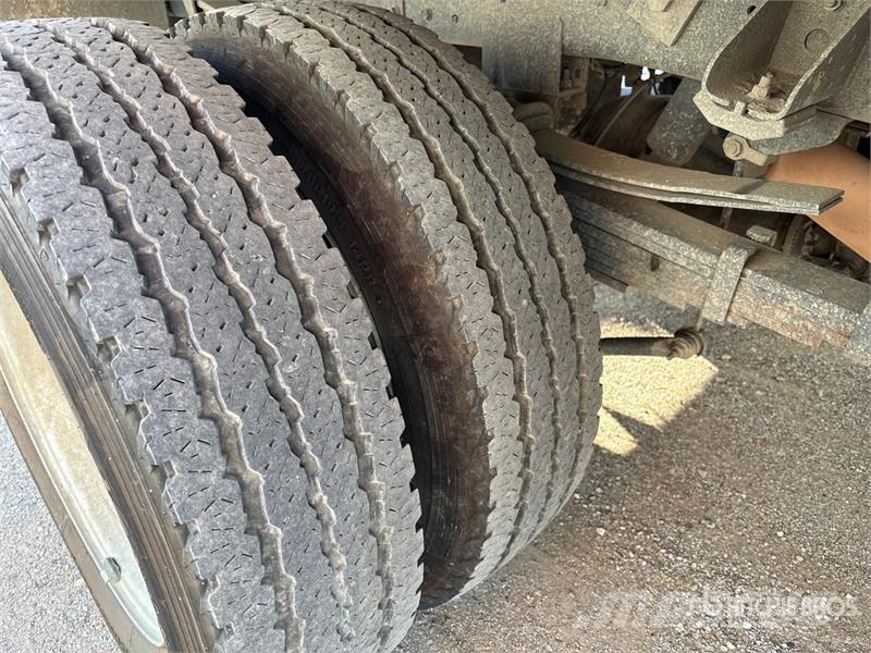 RAM 5500 Camiones plataforma