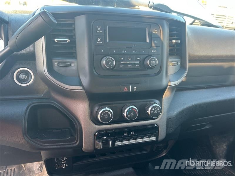 RAM 5500 Platte bakwagens