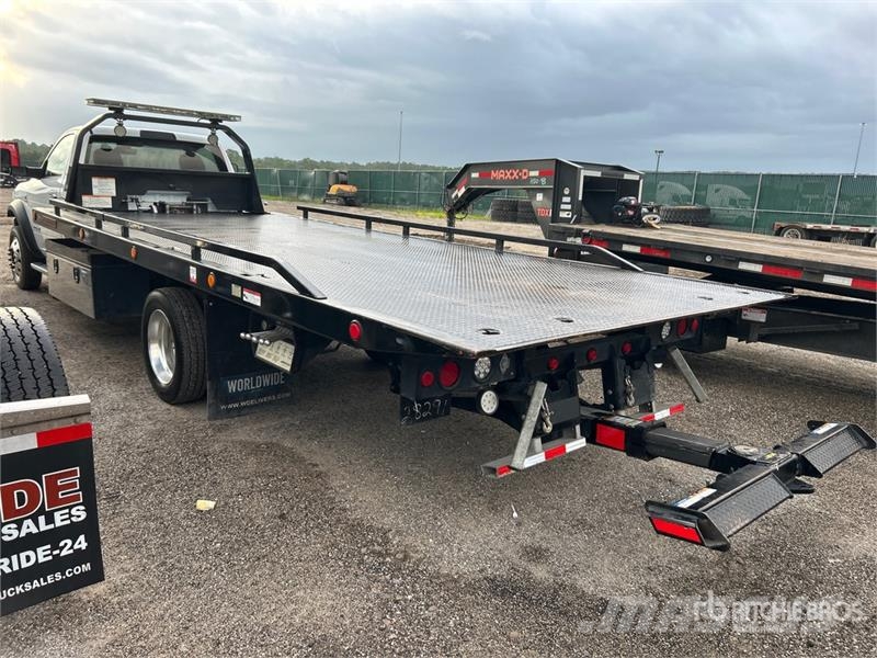 RAM 5500 Sleepwagens