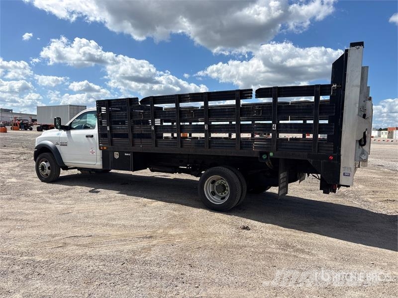 RAM 5500 Camiones plataforma