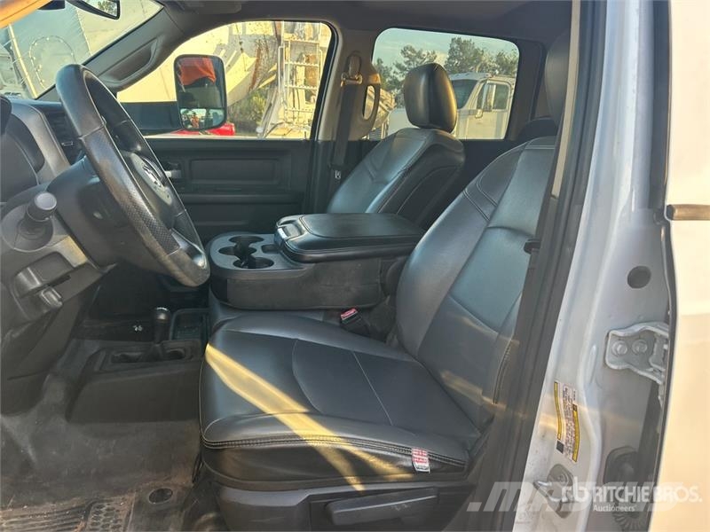 RAM 5500 Platte bakwagens