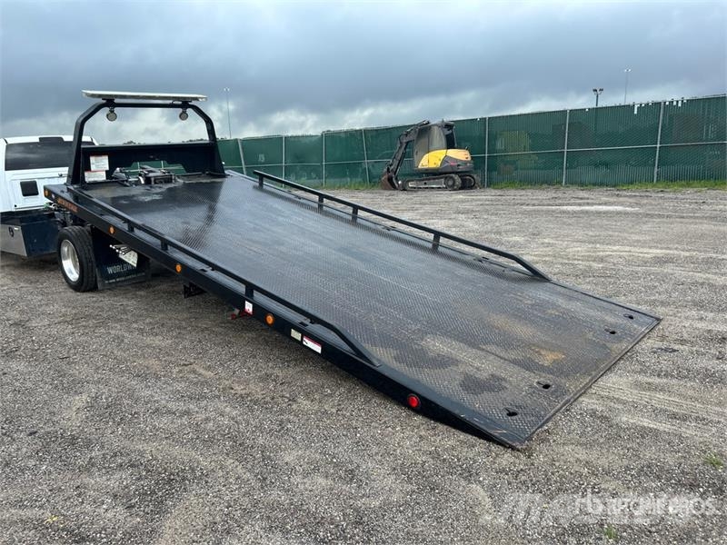 RAM 5500 Sleepwagens