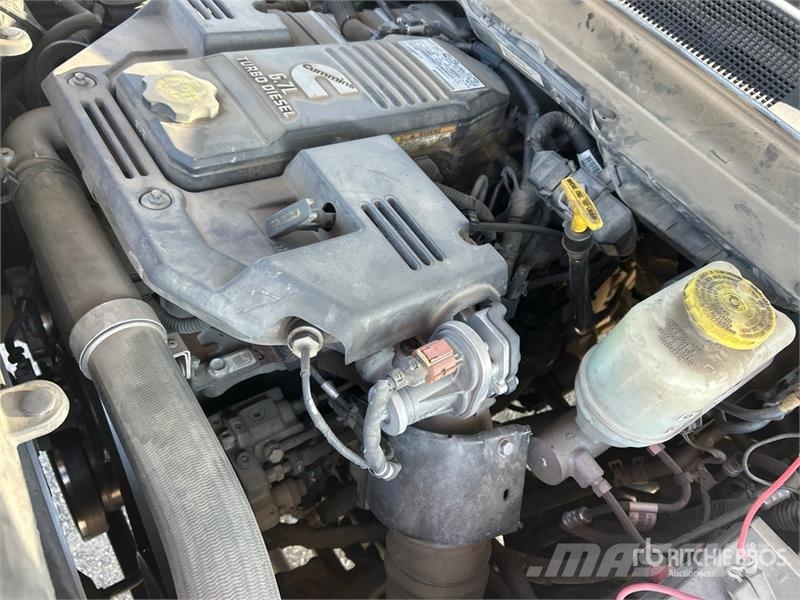 RAM 5500 Pick-upy / Pojazdy z otwieranymi burtami