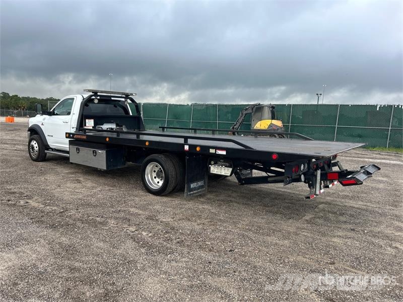 RAM 5500 Sleepwagens