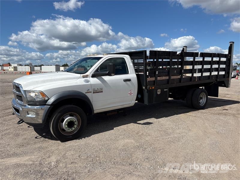 RAM 5500 Camiones plataforma